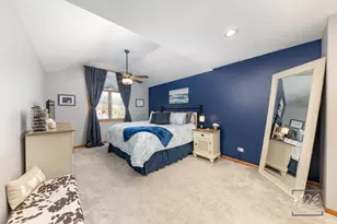 11 Warner Cir, Lemont, IL 60439 - Photo 11