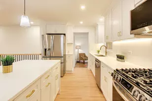 832 N Delphia Ave, Park Ridge, IL 60068 - Photo 5