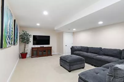 2803 Hidden Valley Court, Carpentersville, IL 60110 - Photo 23