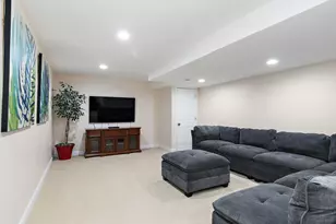 2803 Hidden Valley Ct, Carpentersville, IL 60110 - Photo 23