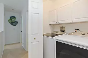 2803 Hidden Valley Ct, Carpentersville, IL 60110 - Photo 17