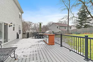 2803 Hidden Valley Ct, Carpentersville, IL 60110 - Photo 25