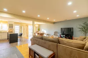 1436 Greenview Ct, Schaumburg, IL 60193 - Photo 3