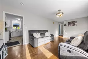 1302 Cary Rd, Algonquin, IL 60102 - Photo 5