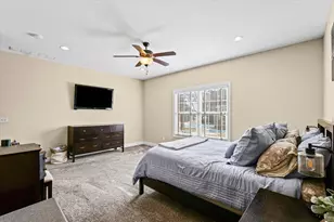 207 E School St, Royal, IL 61871 - Photo 17