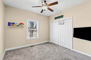 207 E School St, Royal, IL 61871 - Photo 19