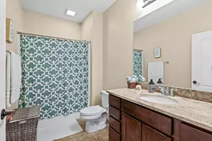 207 E School St, Royal, IL 61871 - Photo 21