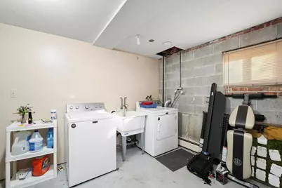 69 E Quincy Street #2, Riverside, IL 60546 - Photo 17