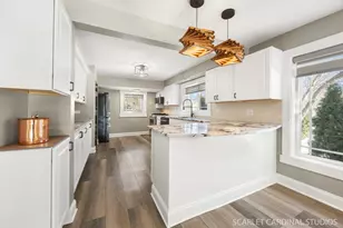 28W504 Rogers Ave, Warrenville, IL 60555 - Photo 5