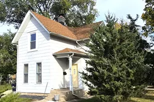 [Address not provided], Elgin, IL 60120 - Photo 1