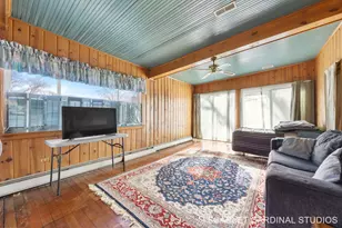 27 E Jackson St, Villa Park, IL 60181 - Photo 9