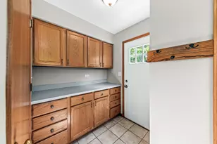 1344 Cantigny Ct, Naperville, IL 60565 - Photo 19