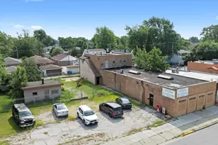 591 Burnham Ave, Calumet City, IL 60409 - Photo 1