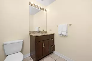 811 W 15th Pl, Chicago, IL 60608 - Photo 21