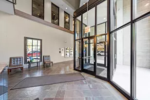 811 W 15th Pl, Chicago, IL 60608 - Photo 31