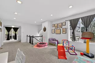 36W422 River Grange Rd, Saint Charles, IL 60175 - Photo 23