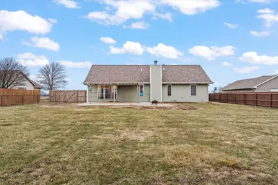 426 E Newton Street, Mansfield, IL 61854 - Photo 25