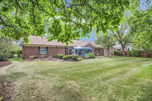 13 Lincolnshire Ave, Danville, IL 61832 - Photo 11