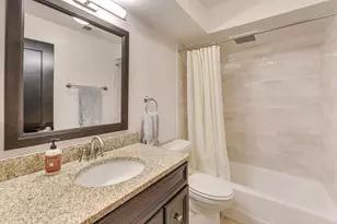 4876 N Hermitage Ave, Chicago, IL 60640 - Photo 13