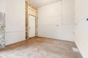 4162 S Lake Park Ave, Chicago, IL 60653 - Photo 9