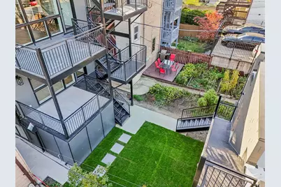 1536 W Chestnut Street #B, Chicago, IL 60642 - Photo 43