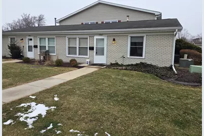 1308 Kingsbury Drive #F, Hanover Park, IL 60133 - Photo 1