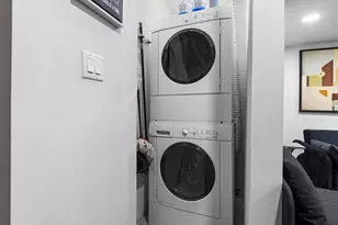 3010 10th St, Rockford, IL 61109 - Photo 13