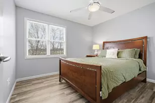 9821 Gabriel Dr, Bloomington, IL 61705 - Photo 15