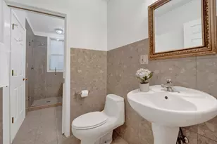 3638 N Hoyne Ave, Chicago, IL 60618 - Photo 17