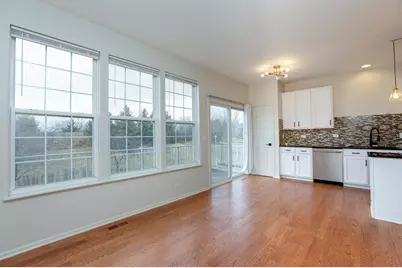 720 Thornbury Road, Bartlett, IL 60103 - Photo 5