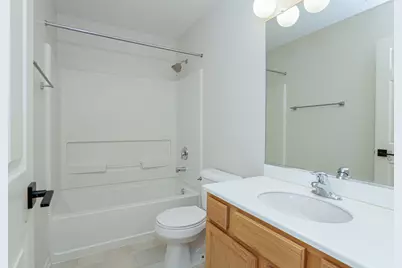 720 Thornbury Road, Bartlett, IL 60103 - Photo 13