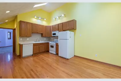 [Address not provided], Zion, IL 60099 - Photo 3