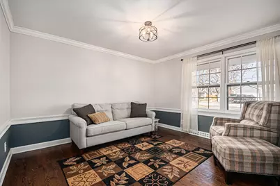 4609 Valerie Drive, Crystal Lake, IL 60014 - Photo 9