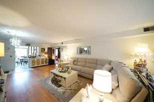 7604 W Lawrence Ave, Harwood Heights, IL 60706 - Photo 5