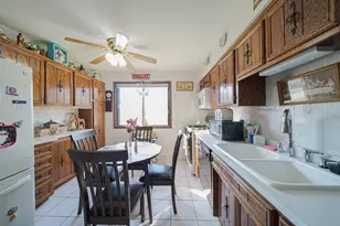 7604 W Lawrence Ave, Harwood Heights, IL 60706 - Photo 9