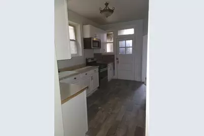 7842 S Bennett Avenue #1, Chicago, IL 60649 - Photo 3