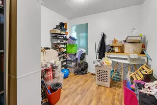 922 Tappan St, Woodstock, IL 60098 - Photo 9