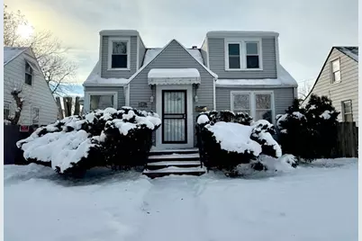 205 E 142nd Place, Dolton, IL 60419 - Photo 1