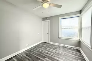 205 E 142nd Pl, Dolton, IL 60419 - Photo 9