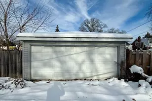 205 E 142nd Pl, Dolton, IL 60419 - Photo 23