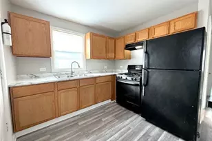 205 E 142nd Pl, Dolton, IL 60419 - Photo 11