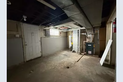 205 E 142nd Place, Dolton, IL 60419 - Photo 21