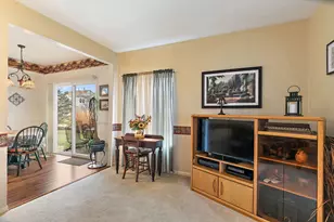 2350 Camden Bay, Elgin, IL 60123 - Photo 7