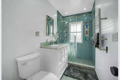 7313 Lyons Street, Morton Grove, IL 60053 - Photo 5