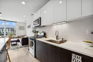 713 N Milwaukee Ave, Chicago, IL 60642 - Photo 5