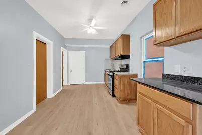 3826 S Honore Street, Chicago, IL 60609 - Photo 17
