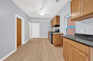 3826 S Honore St, Chicago, IL 60609 - Photo 17