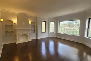 7842 S Bennett Ave, Chicago, IL 60649 - Photo 3