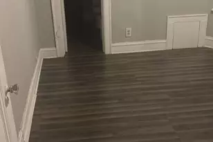 7842 S Bennett Ave, Chicago, IL 60649 - Photo 7