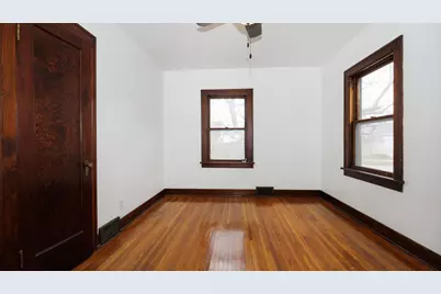 611 E Olive Street, Bloomington, IL 61701 - Photo 27